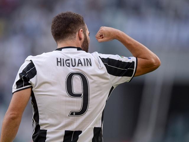 Gonzalo Higuain will relish playing this Cagliari defence